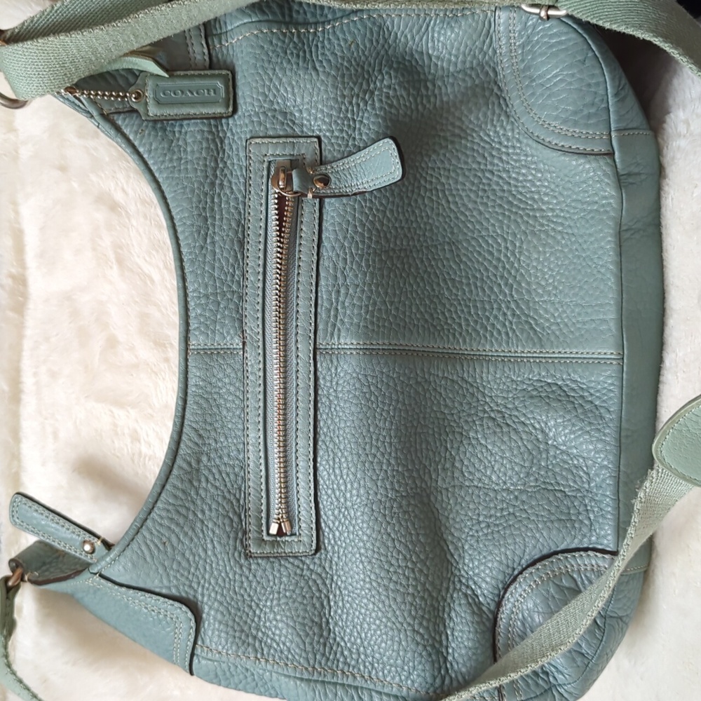 Coach Light Blueish Green Pebbed Leather Crossbody Bag with Turn-Lock Closure - Picture 2 of 9